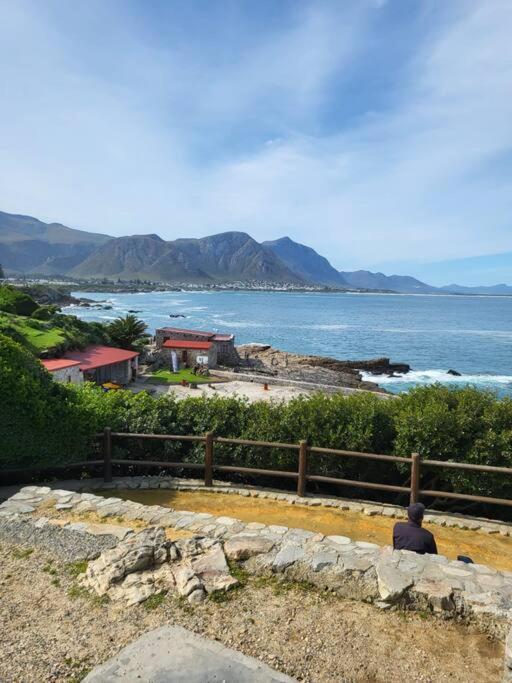 *Self-Check In - Whale Watching Paradise -Central* Hermanus Kültér fotó